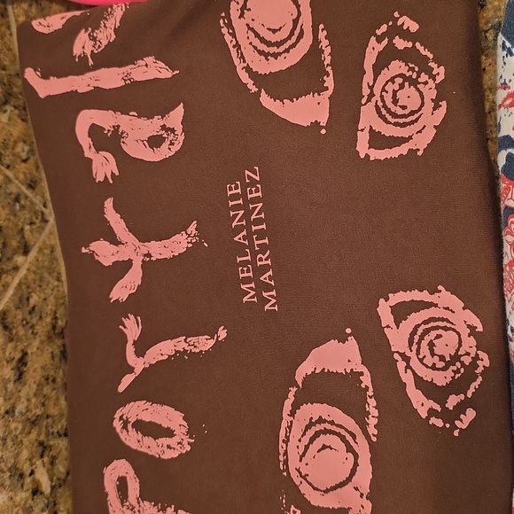 7 Cool T Shirts - Picture 2 of 6